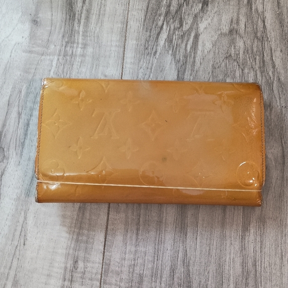 Authentic LOUIS VUITTON Monogram Vernis Portefeuille Sarah Long Wallet - Picture 4 of 16